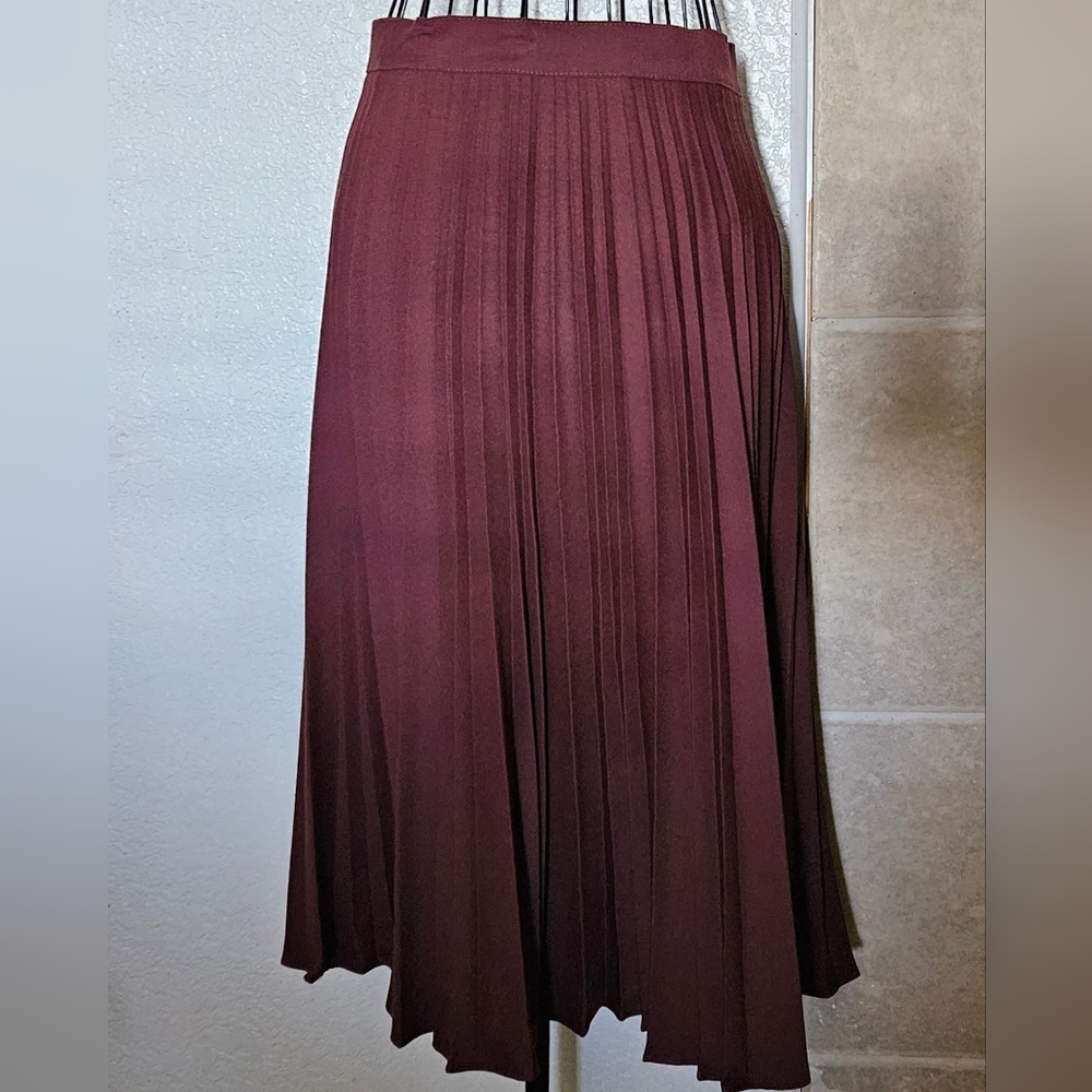 Catalina Pleated Skirt